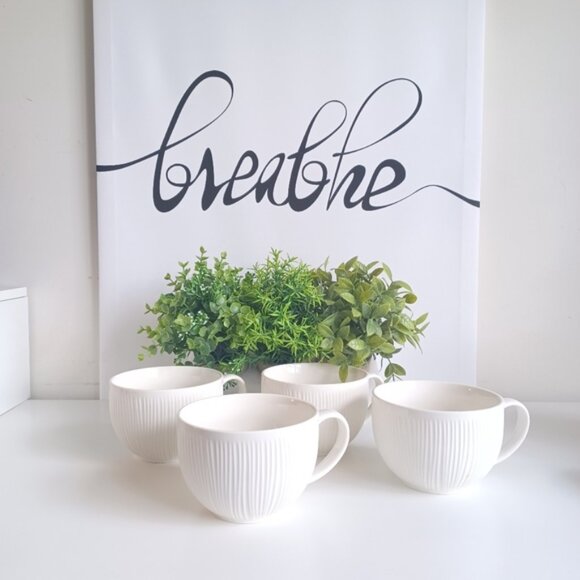 Set of 4 Large Ceramic Soup Mugs | Modern Design | White | Jumbo 1.5 lb Capacity - Picture 6 of 7